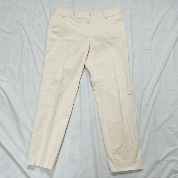 J Crew Women Size 2 Cafe Capri Pants Tapered High Rise Zip Fly Natural Cream - Picture 1 of 5